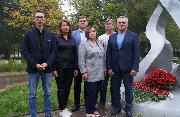 7c145af9-ed1e-4be2-bb11-ce1aee5ad282.jpg